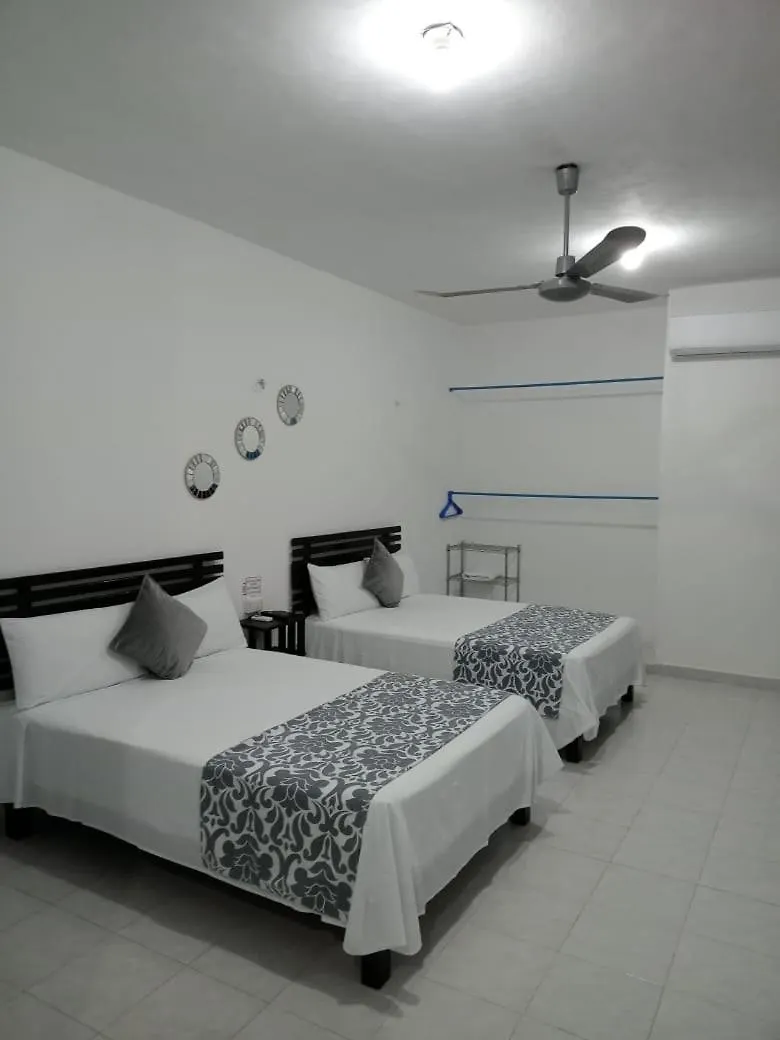 Hotel Apartaments Solecito Bacalar - Free Bikes & Paddle 3*,